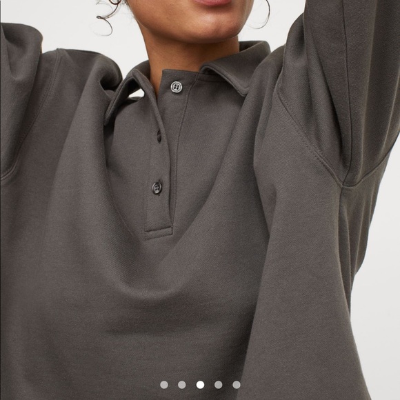 Sweatshirt and sweatshort set! - Picture 2 of 4